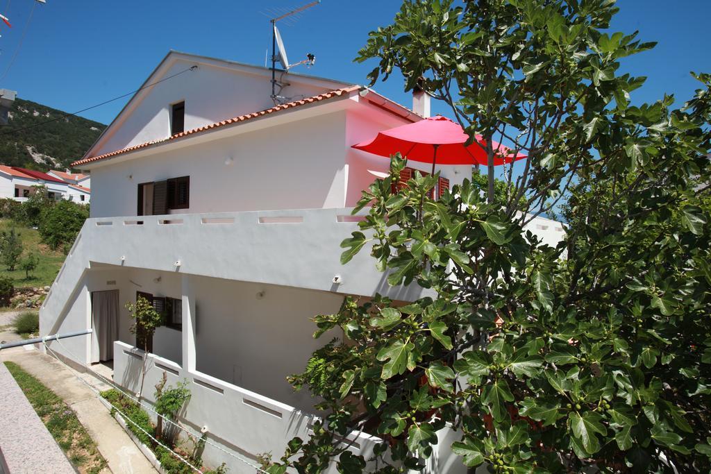 Apartments Reljic With Terrace Baška Eksteriør billede